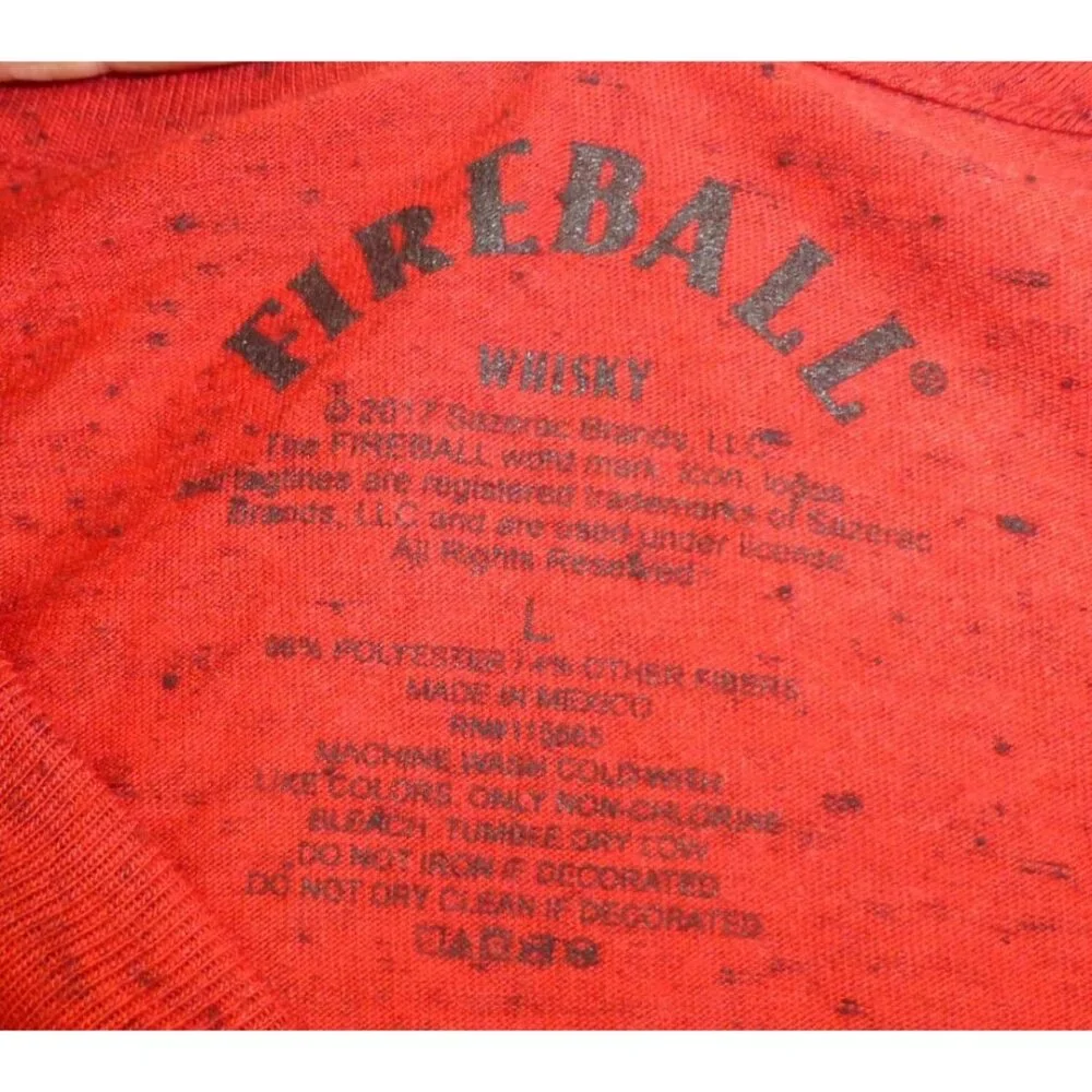 NWT Fireball Whisky Red/Black Confetti Graphic T-Shirt L - Picture 5 of 9